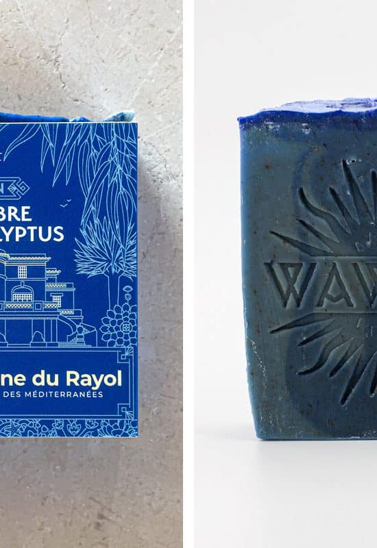 À l'Ombre des Eucalyptus est un savon fruit de la collaboration entre Le Domaine du Rayol et la savonnerie artisanale WAWAWA