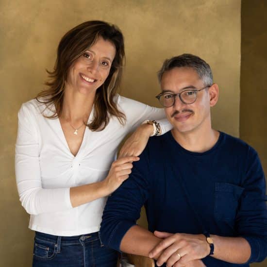 portrait des créateurs de la marque de cosmétiques naturels WAWAWA : Arabelle et Rémy